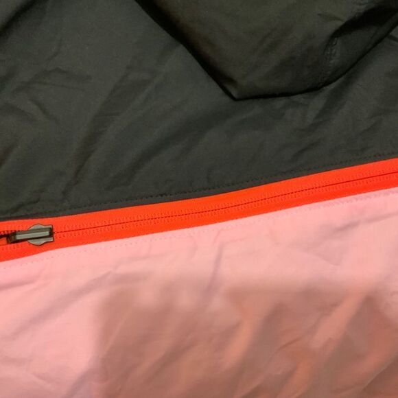 Under Armour loose fit pullover windbreaker jacket  youth YXL - Picture 10 of 10